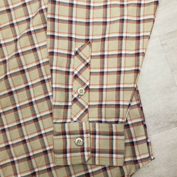 Merrell Long Sleeve Button up Flannel Plaid shirt - Picture 6 of 10